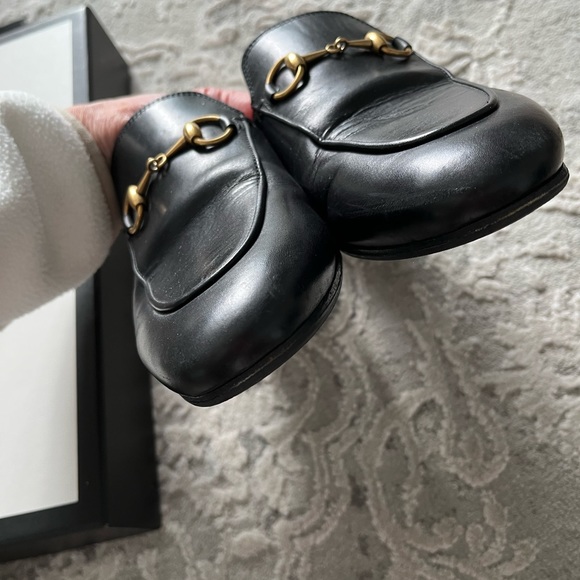 Authentic Gucci Princetown leather slipper - Picture 9 of 12